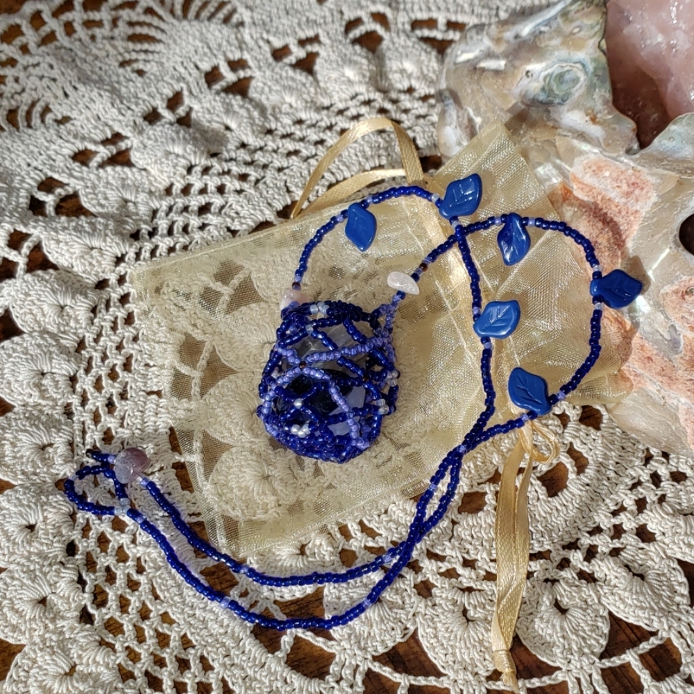 OOAK Handmade 🙌🏽 Blue Moon Seedbead Necklace
